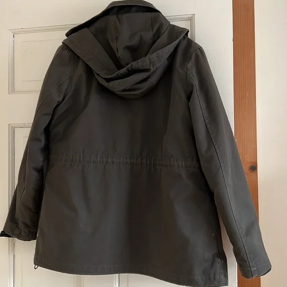 Dunderdon olive jacket, women’s medium - Picture 2 of 6
